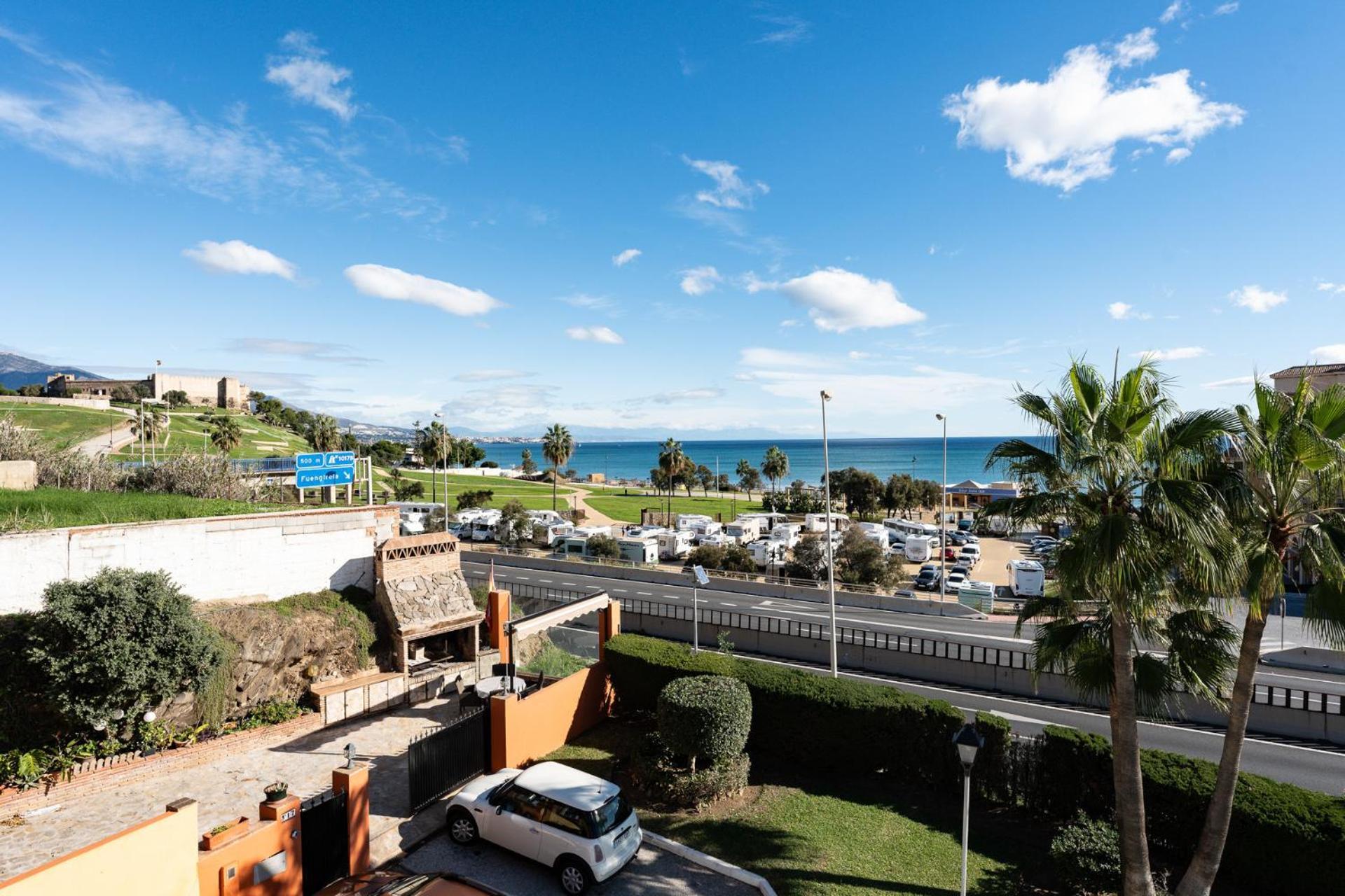 Malagasuite Fuengirola Sohail Exterior photo