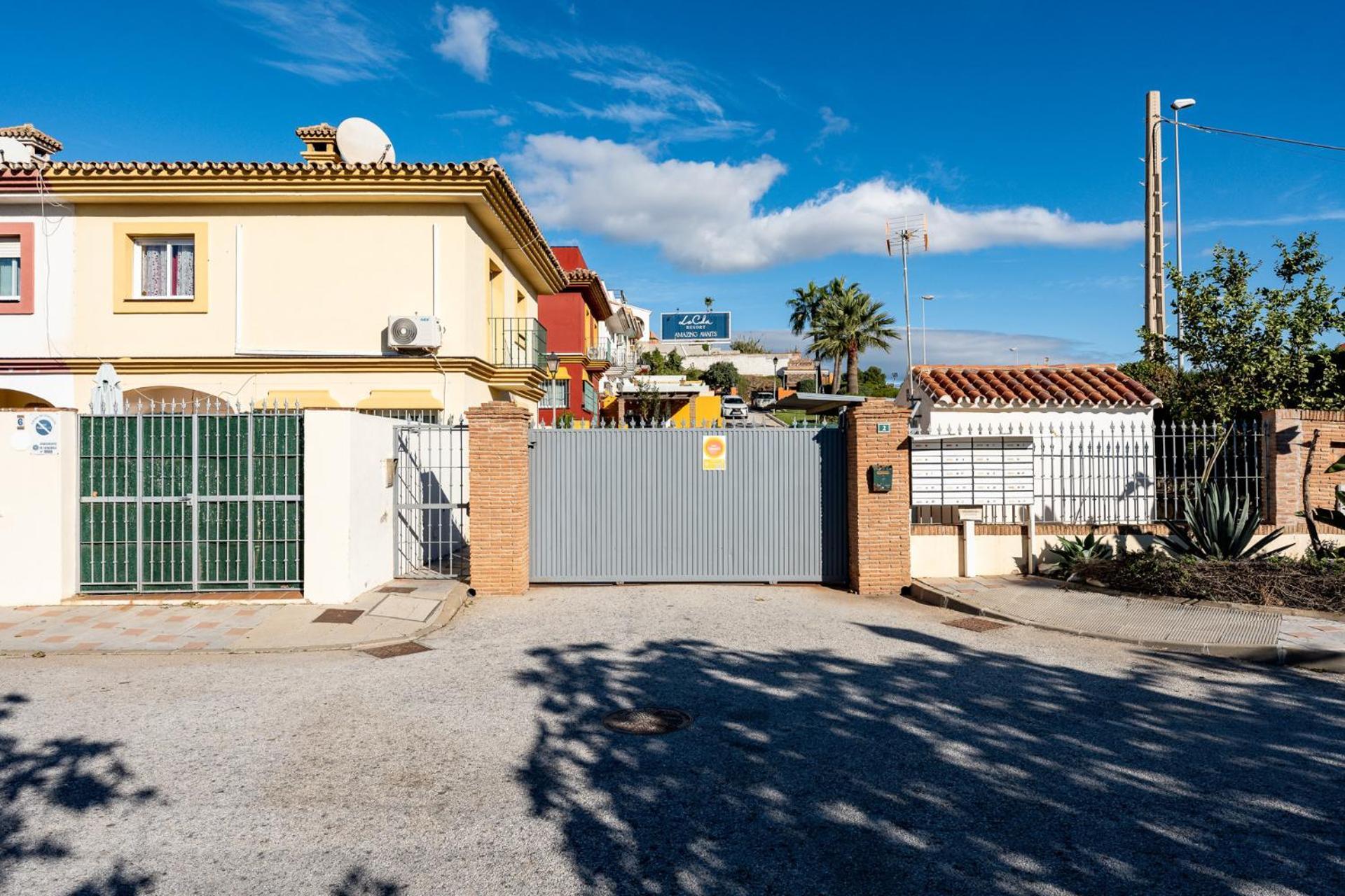 Malagasuite Fuengirola Sohail Exterior photo
